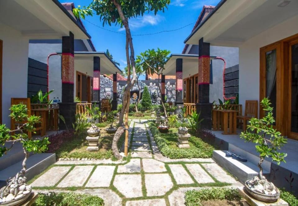 The Box House Nusa Penida Hotel in Nusapenida