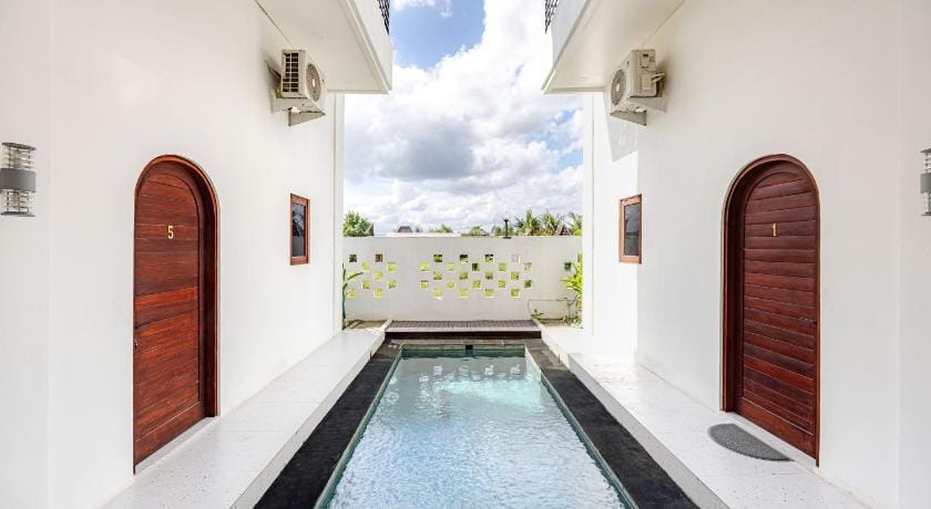Cove Kisah Residence Hotel in North Kuta