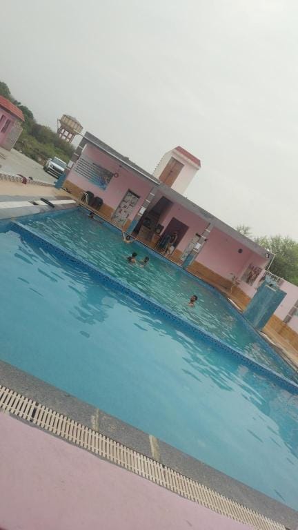 Hill view resort Hotel in Jaipur