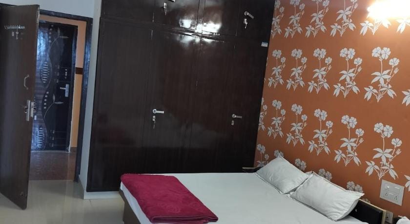 Hill view resort Hotel in Jaipur