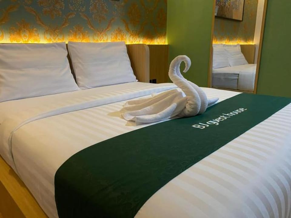 BJ guest house Hotel in Indonesia