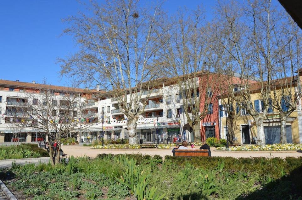 Genas Centre Bourg - La Villa et L’Atelier Apartment in Auvergne-Rhône-Alpes