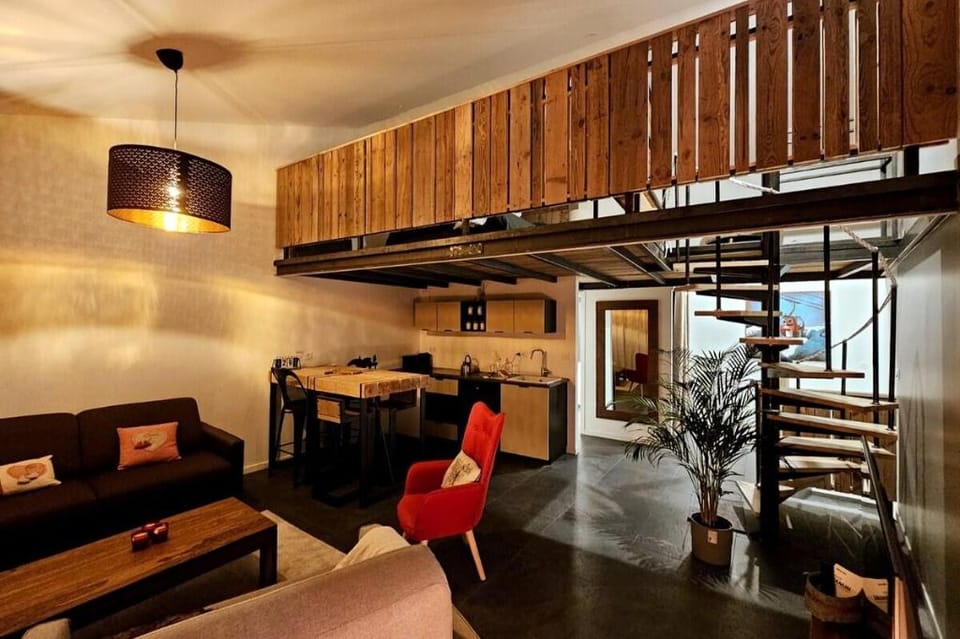Genas Azieu - Le Chalet, La Bastide, Le Loft, Le Mas et la Paillote Apartment in Auvergne-Rhône-Alpes