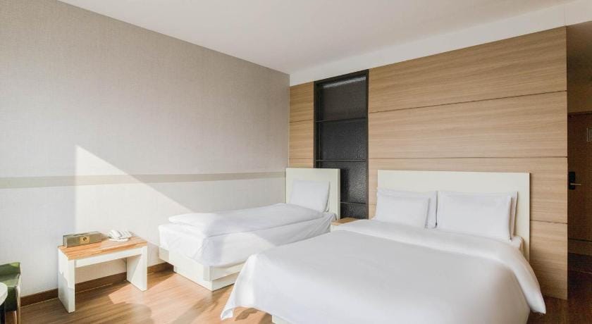 Incheon BlueYellowMarine hotel Hotel in Gyeonggi-do