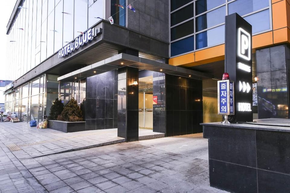 Incheon BlueYellowMarine hotel Hotel in Gyeonggi-do