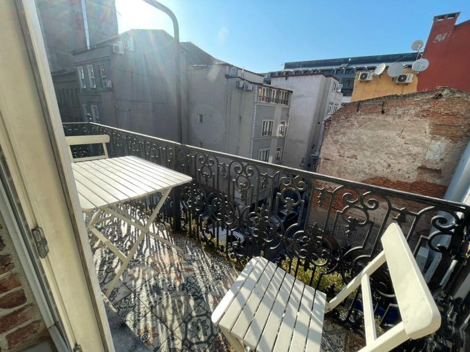 Taksim Stone Wall Apartments Hotel in Istanbul