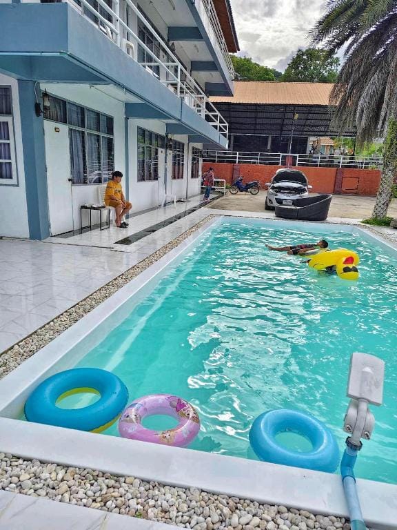 โรยัล กรีน วัลเล่ย์ รีสอร์ท เขาใหญ่ Hotel in Laos