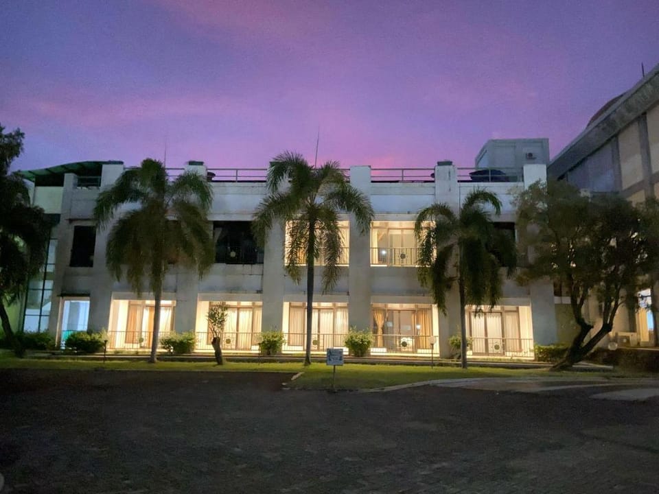 Grand Royal Taliwang Hotel Hotel in West Nusa Tenggara, Indonesia
