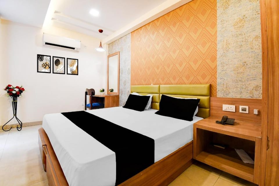 Hotel O Drishti Grand Hotel in Lucknow