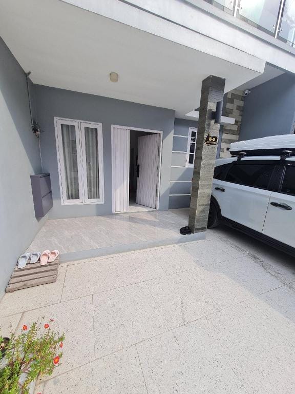 Daily Bed Solo Hotel in East Java