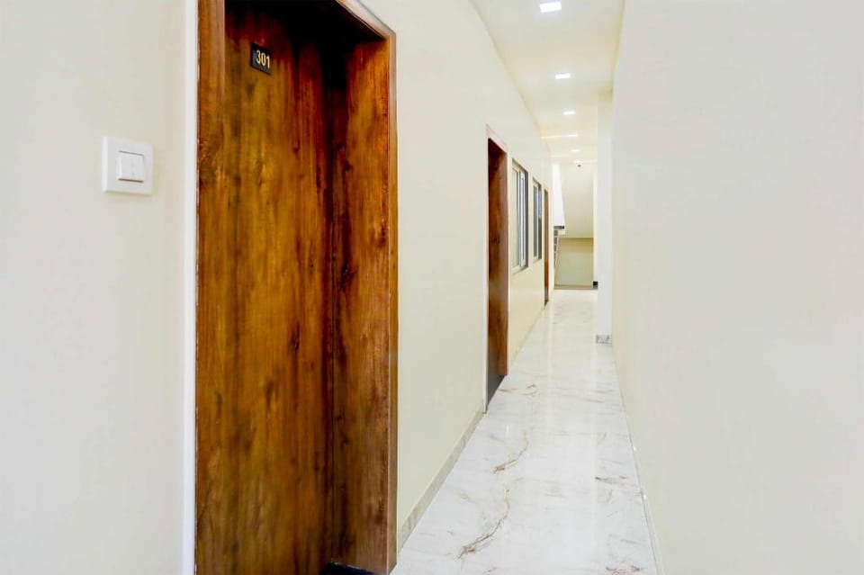 Collection O Govardhan Hotel in Uttar Pradesh