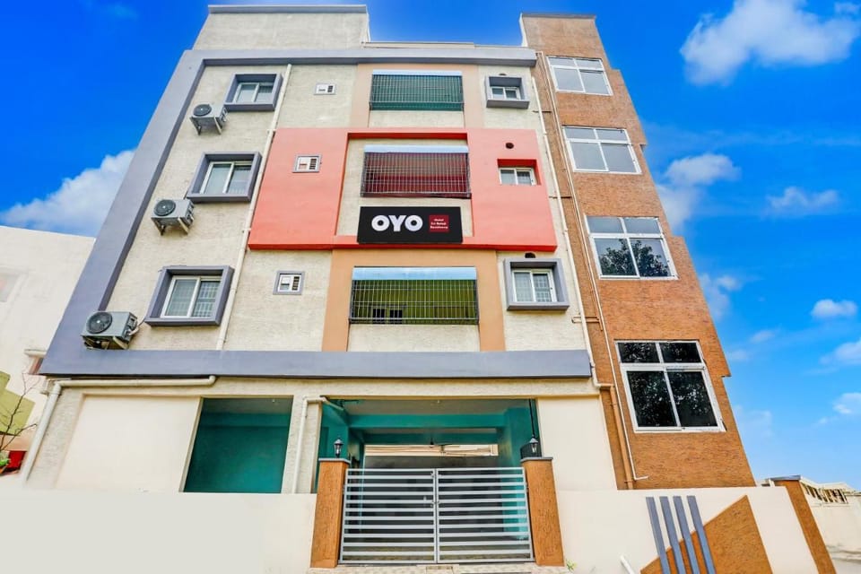 Hotel O Sri Balaji Residency Hotel in Visakhapatnam