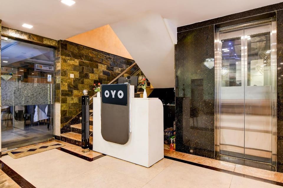 Hotel O Familto Residency & Restaurant Hotel in Kolkata