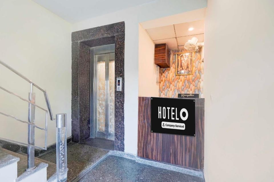 Hotel O Sector 108 Noida Hotel in Noida