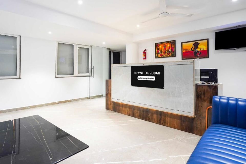 Townhouse Oak Ramdaspeth KRIMS Hospital Hotel in Maharashtra