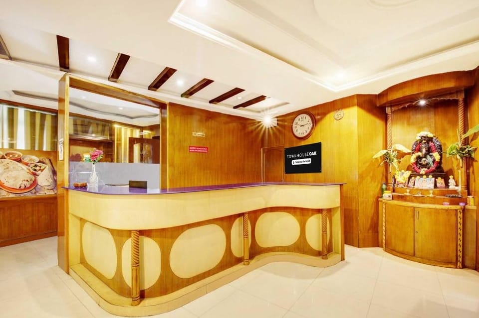 Townhouse Oak Mysuru City Bus Terminal Hotel in Mysuru
