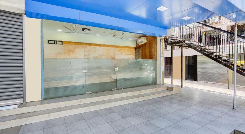 Hotel O Ambawadi Bus Terminal Near Ahmedabad Airport Hotel in Ahmedabad
