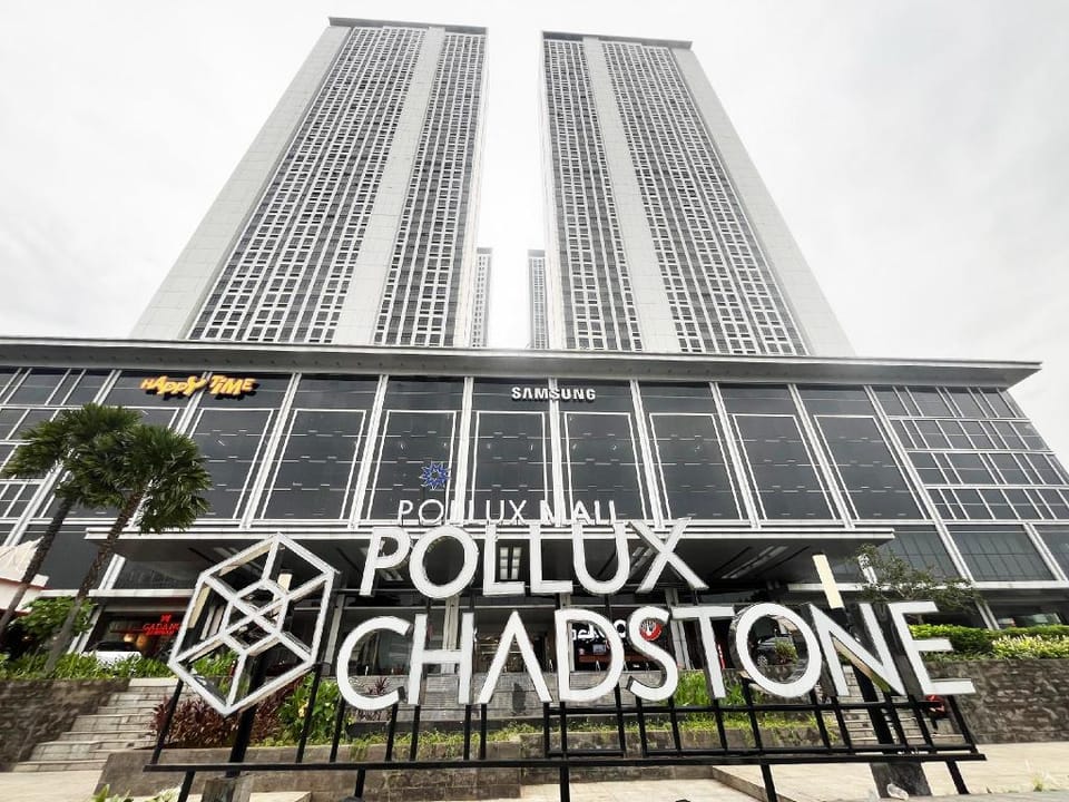 Pollux Chadstone Apartemen by Namastay Inn Hotel in West Java