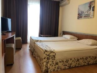 Hotel Atol Apartment in Sunny Beach