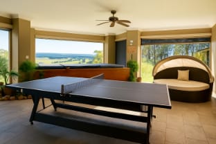 Epic Home: Pool, Sauna, Cinema & more - Sleeps 28 Apartment in Victoria