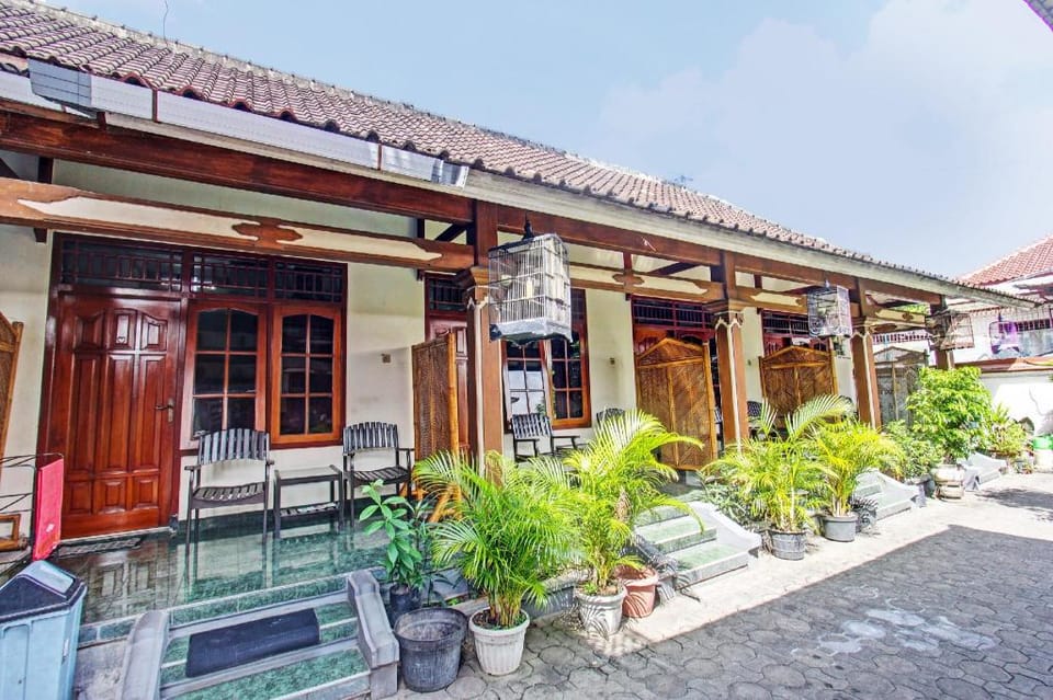 Hotel O Astri Homestay Hotel in West Nusa Tenggara, Indonesia