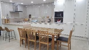 Daejeong Goldvillas Jeju 4BR/3BA Pool Villa Vacation rental in South Korea