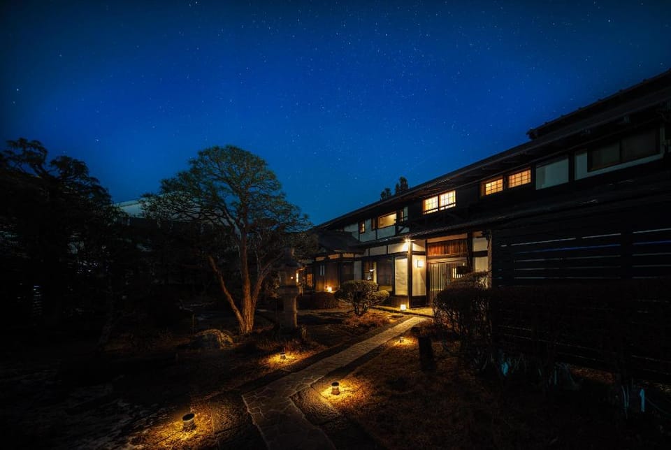 GAKUROKUSUIEN Hotel in Shizuoka Prefecture
