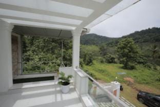 Lake N Hill Home stay Vacation rental in Kerala
