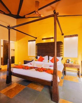 Palash kothi  bandhavgarh Campground/ 
RV Resort in India