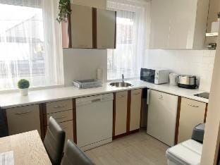 Modern Living Apartment - Free Parking Vacation rental in Budapest