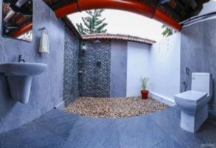 AQUAPALACE The Heritage Homestay Vacation rental in Kerala