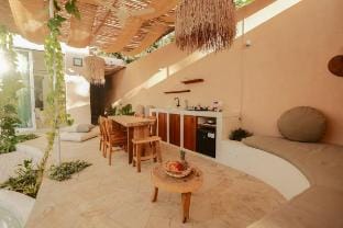 Hidden Gem in Bingin–3BR Villa Tropical Vibes Vacation rental in Bali