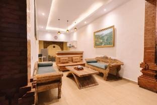 Balinese-Style Retreat Steps from Canggu’s Hotspot Villa in North Kuta
