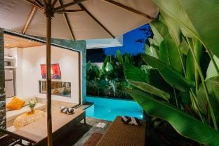 Uluwatu Houses Vacation rental in Bali