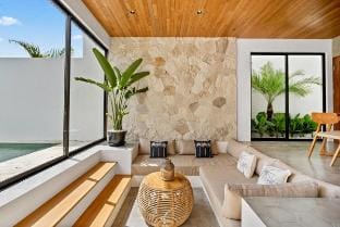 Dreamy Couple's Escape–Villa with Rice Field Views Villa in North Kuta