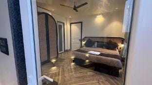 Evara By The Ganges Apartment in Rishikesh