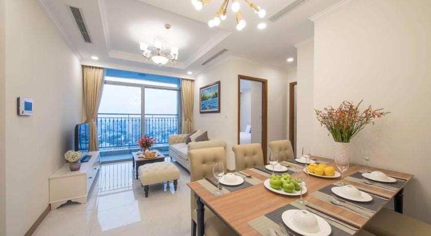 Vinhomes Landmark 81 Apartment - Christine's Home Hotel in Ho Chi Minh City