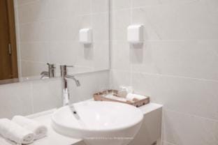 Vinhome Central Park, City View, Near Landmark 81 Apartment in Ho Chi Minh City