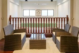 Cozy Townhouse near Thapae Gate. Walk to Old City Vacation rental in Chiang Mai