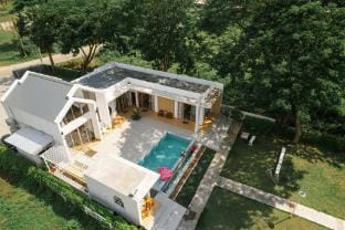 Wawin Chiangkhan poolvilla Villa in Vientiane Province, Laos