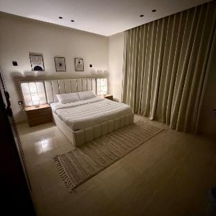 جناح بغرفتين نوم وصالة Vacation rental in Al Khobar