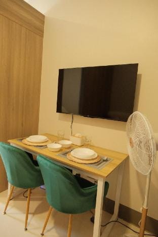 The Metro Suite - Modern and Cozy Condo @Fame Apartment in Mandaluyong