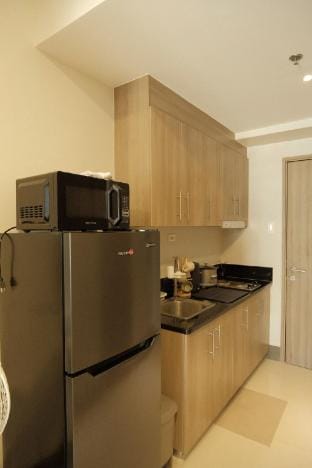 The Metro Suite - Modern and Cozy Condo @Fame Apartment in Mandaluyong
