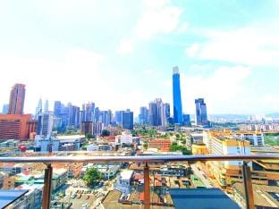 D1 Dmajestic | 118 Tower & KLCC Pool View Vacation rental in Federal Territory of Kuala Lumpur