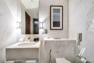 Luxurious Studio Flat with Burj Khalifa Views Vacation rental in Dubai