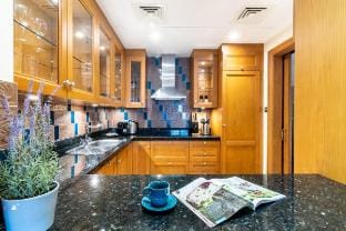 Charming 2BDR with Burj Khalifa View Vacation rental in Dubai