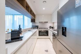 Ultimate Luxury 3BDR With Burj Khalifa view Vacation rental in Dubai