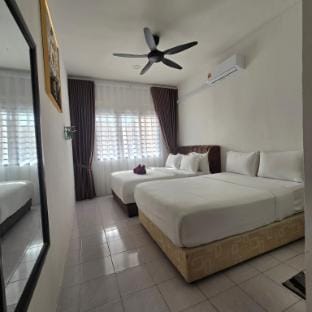 Pekan Banting Houses Vacation rental in Selangor, Malaysia