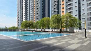 Alanis Suite KLIA 1 With Neflix Vacation rental in Negeri Sembilan, Malaysia