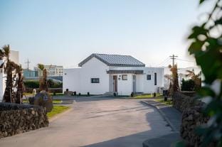 Suno Stay - Cavo Bed and Breakfast in South Korea